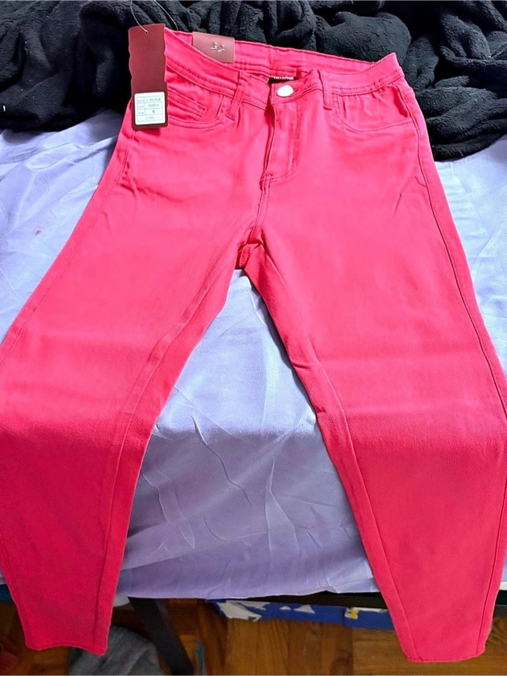 LNG Skinny Jeans in Pink Size Medium NWT